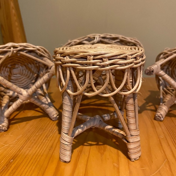 Vintage 70’s Miniature Wicker Set - IMMACULATE CONDITION - Picture 4 of 7